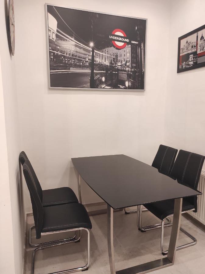 Marianna Apartment Budapest Esterno foto