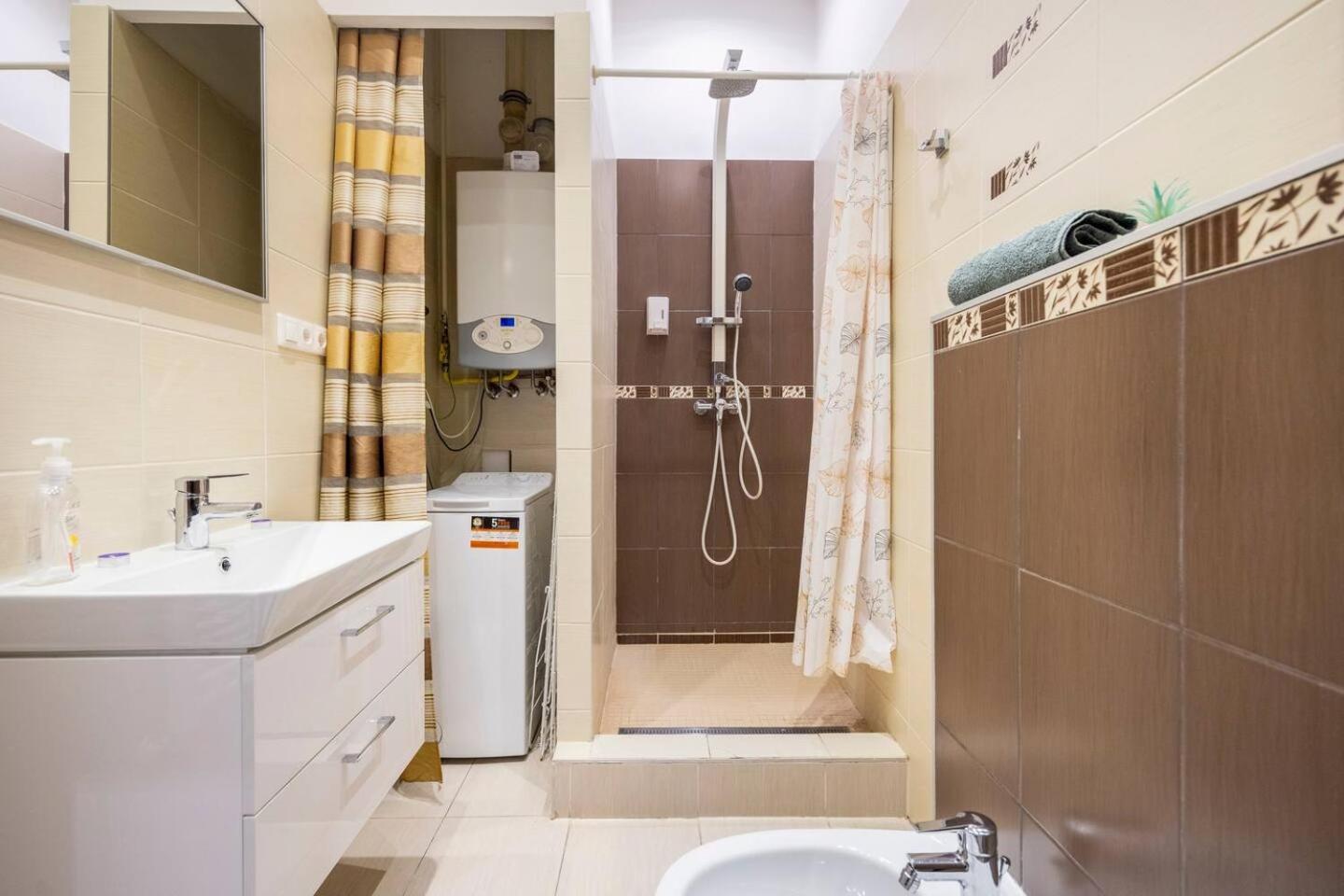 Marianna Apartment Budapest Esterno foto